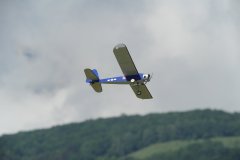 324